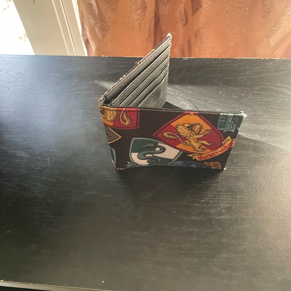 Harry Potter AOP folding hufflepuff gryffindor Colorful Crest Design Wallet